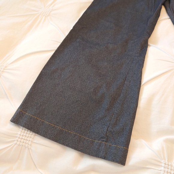 Donna Y2k shiny blue grey copped flared trouser pants. Size 8 - Picture 12 of 13